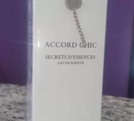 parfum Accord Chic d Yves Rocher -50ml